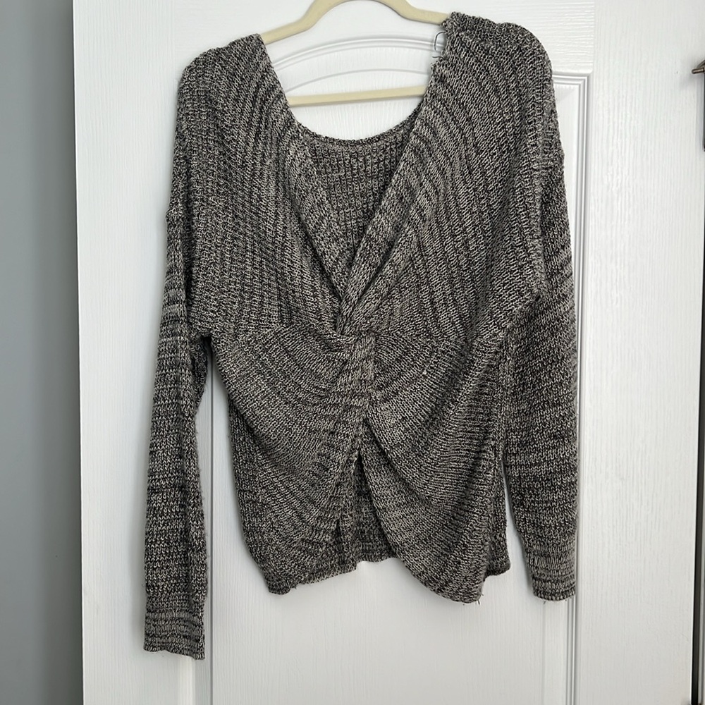 Cross back Sweater